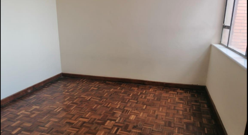 Lovely 3 Bedroom Apartment, Upperhill 18
