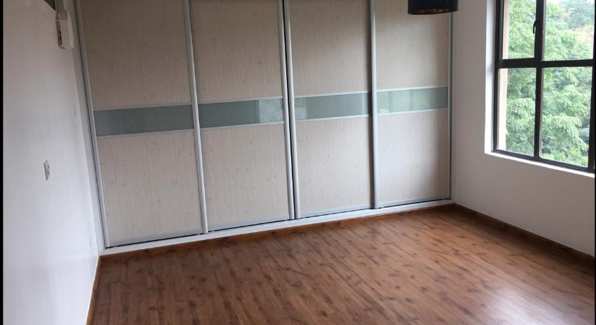 Stunning 3 Bedroom Plus DSQ Apartment, Riverside - giroy12