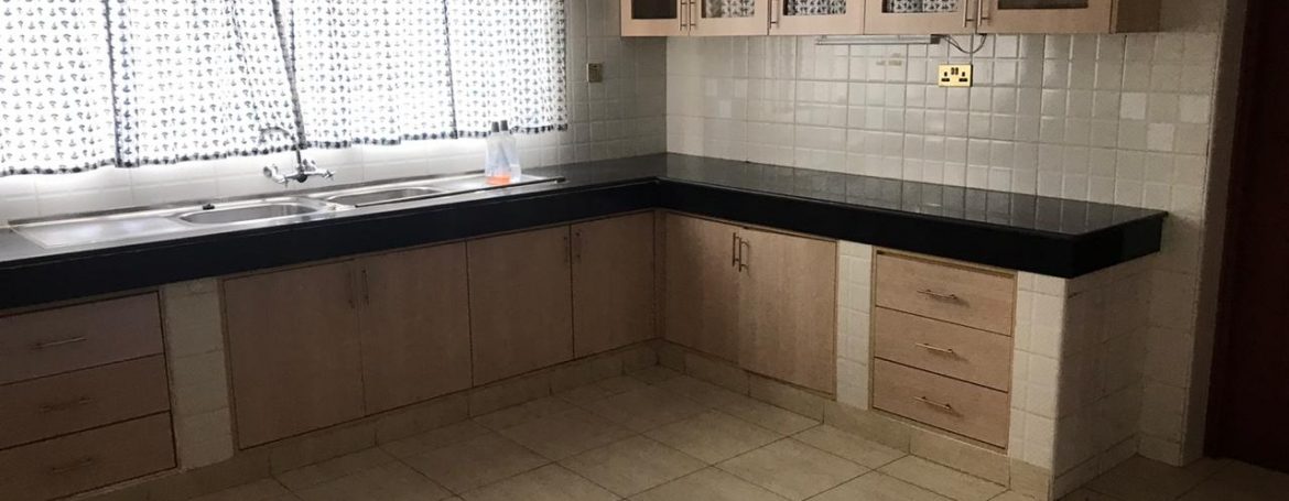 Beautiful 5 Bedroom All Ensuite House For Rent Built on Half an Acre with a Swimming Pool along Lower Kabete Road at Ksh350k9