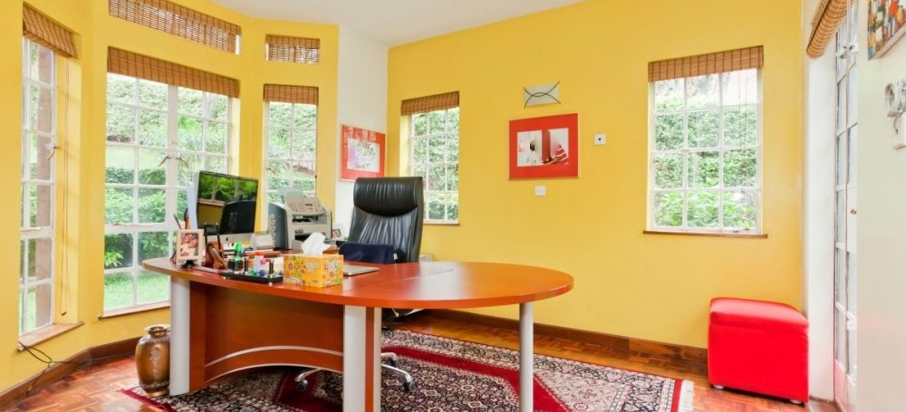 Gated Community: Spacious 4 Bedroom for Rent in Rosslyn15