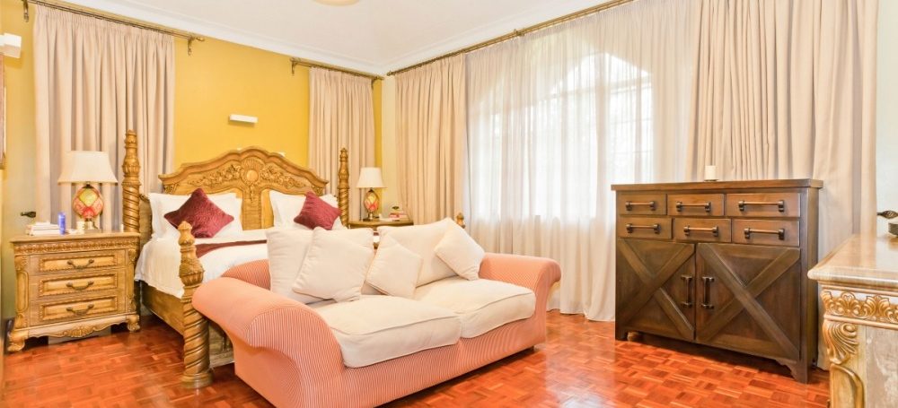 Gated Community: Spacious 4 Bedroom for Rent in Rosslyn8