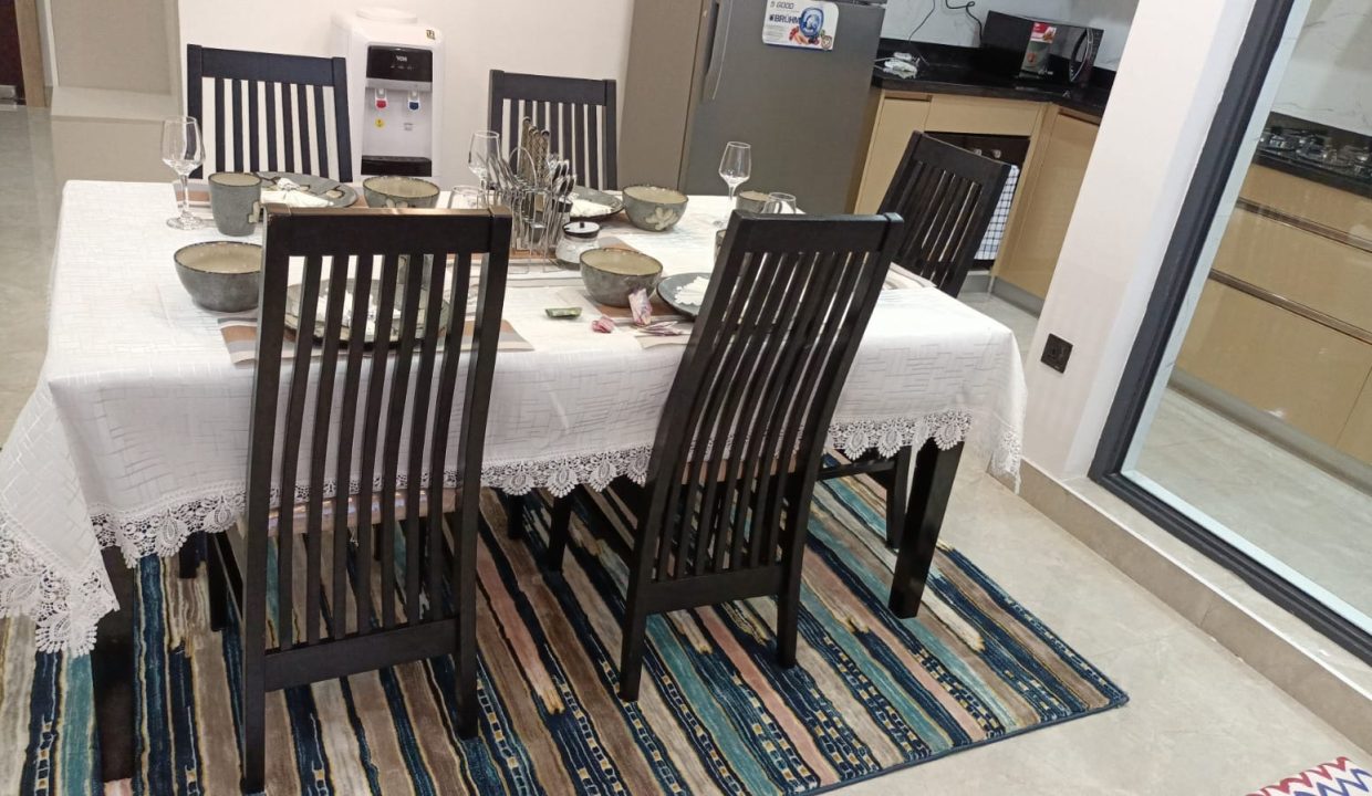 Two Bedrooms Fully Furnished with Beautiful Garden in Lavington near Junction Mall with Swimming Pool, Gym, Lifts at Ksh160k1